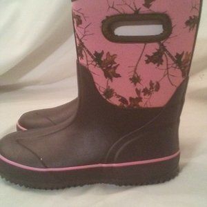 Pink Floral Neoprene Rain Boots - Size 3 Big Kid